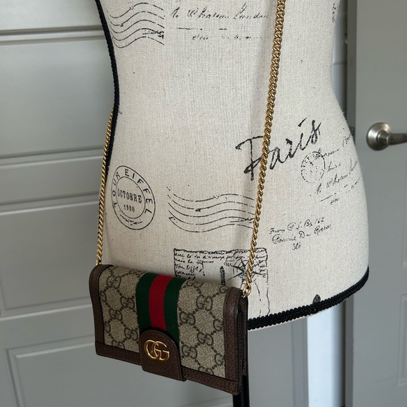 😍 GUCCI Phone Case And Card Holder 😍 - Picture 4 of 13